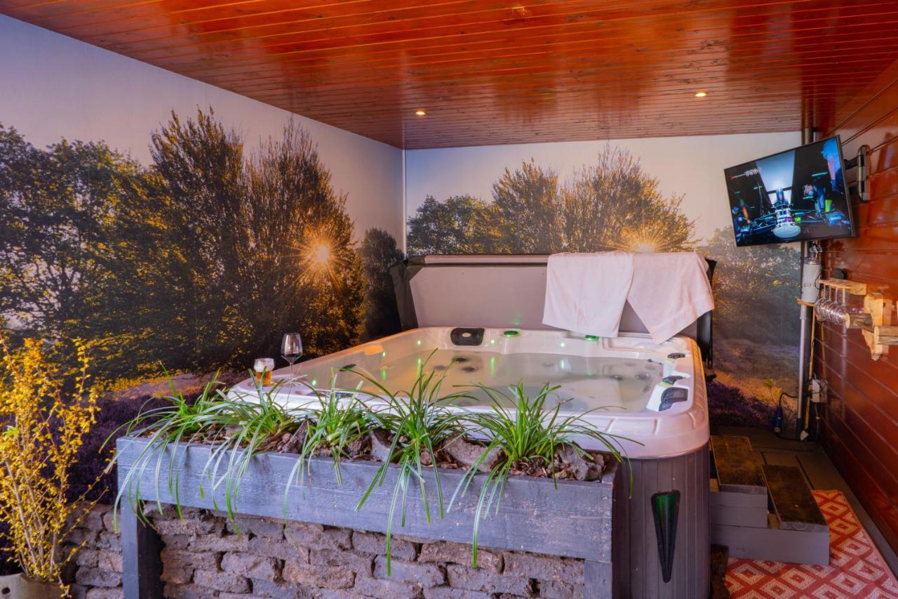 Drents Genieten - Dopheide Met Prive Jacuzzi En Sauna Erm Eksteriør billede